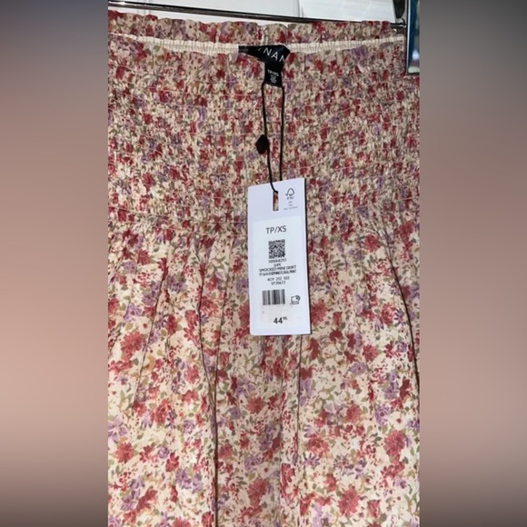 Dynamite floral mini skirt - Picture 2 of 2